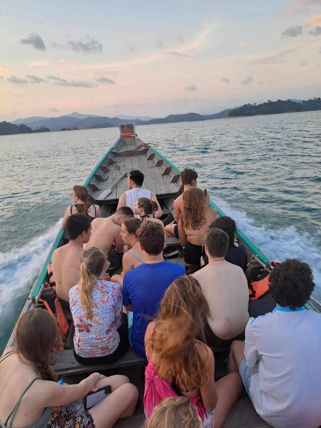 Khao Sok Inn Hostel Khao Sok National Park 外观 照片